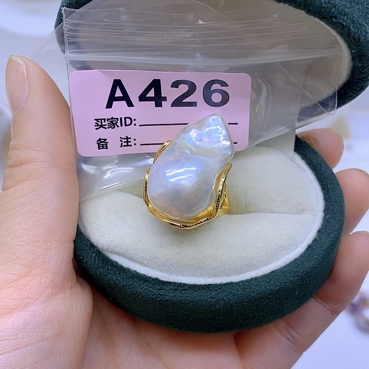 颈饰未镶嵌淡水珍珠