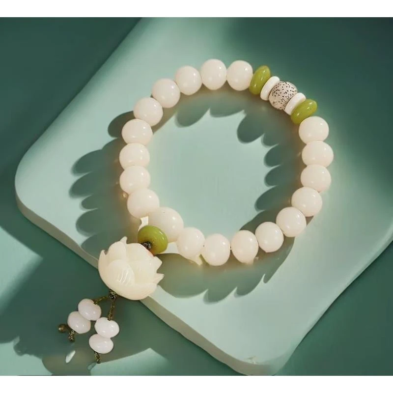 YH004546   精品手串   白莲花菩(无礼盒)