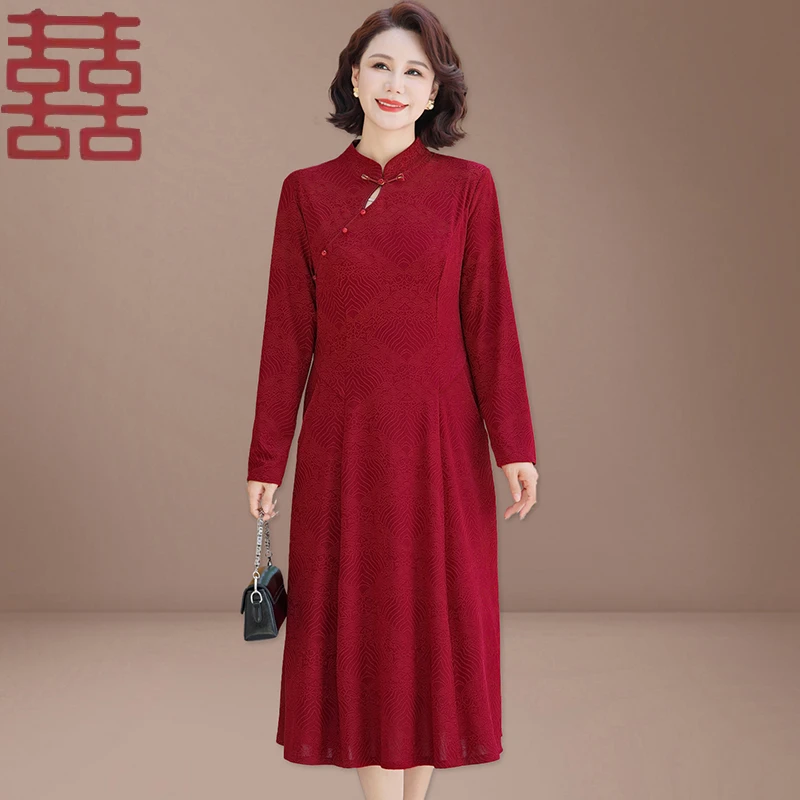 10月份喜婆婆婚宴装礼服2025新款中老年妈妈改良旗袍连衣裙新中式