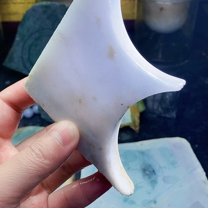翡翠未镶嵌颈饰毛料40