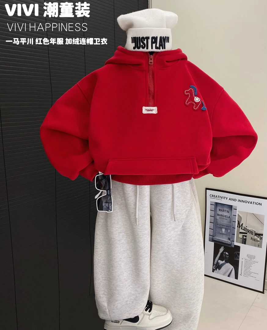 VIVI童装1【一马当先】冬款中大童红色拉链刺绣连帽加绒卫衣