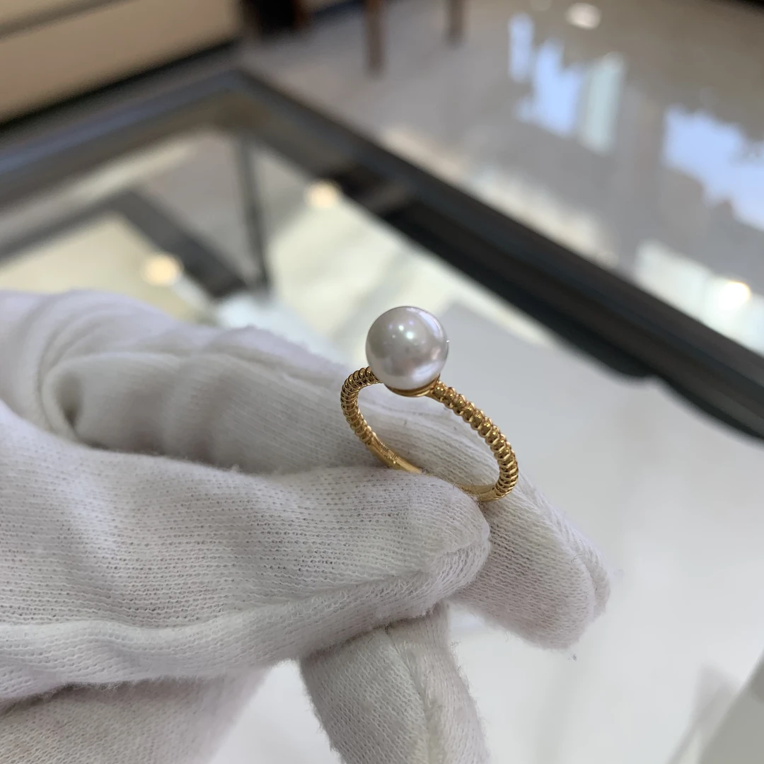 Akoya海水珍珠18k金戒指