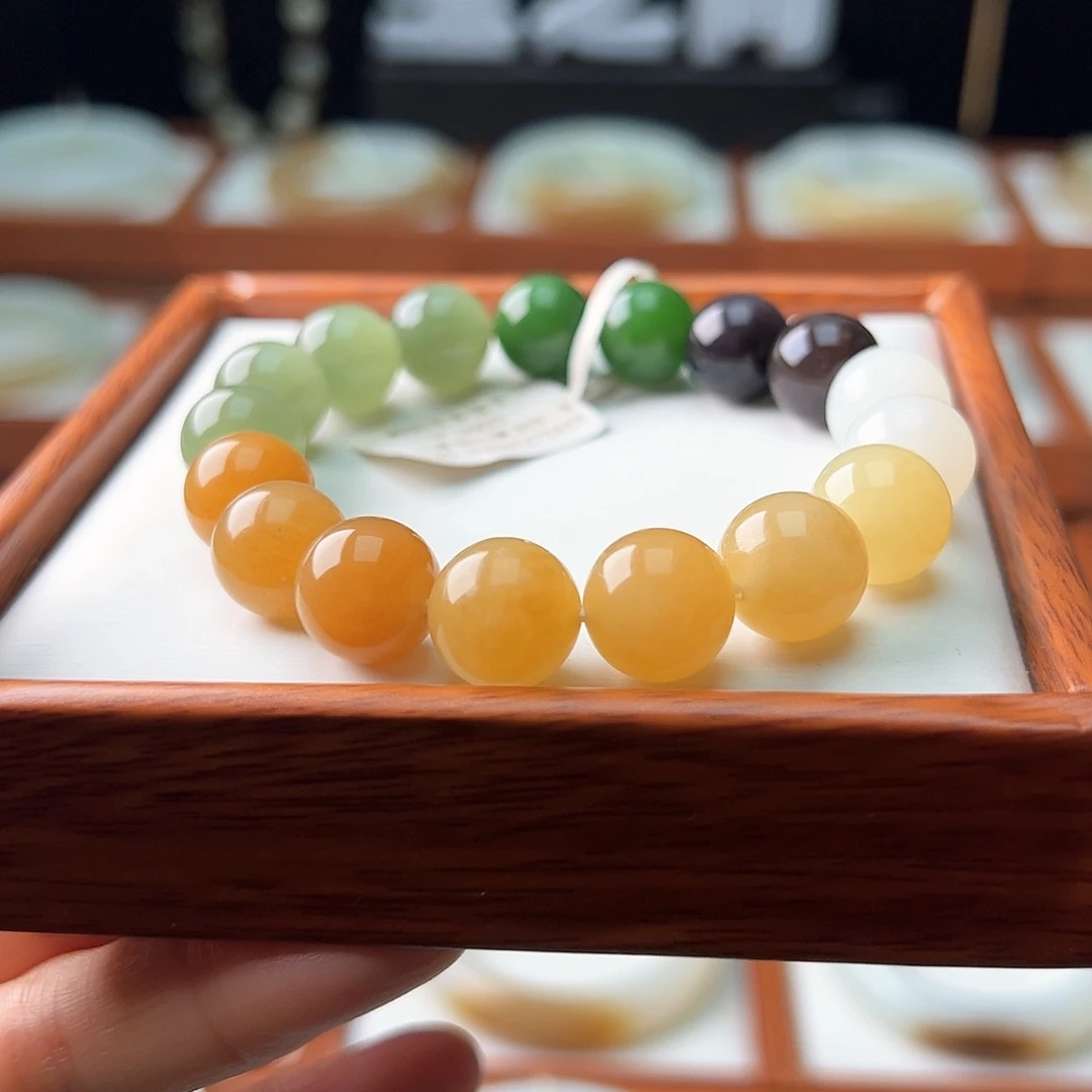 和田玉手链未镶嵌