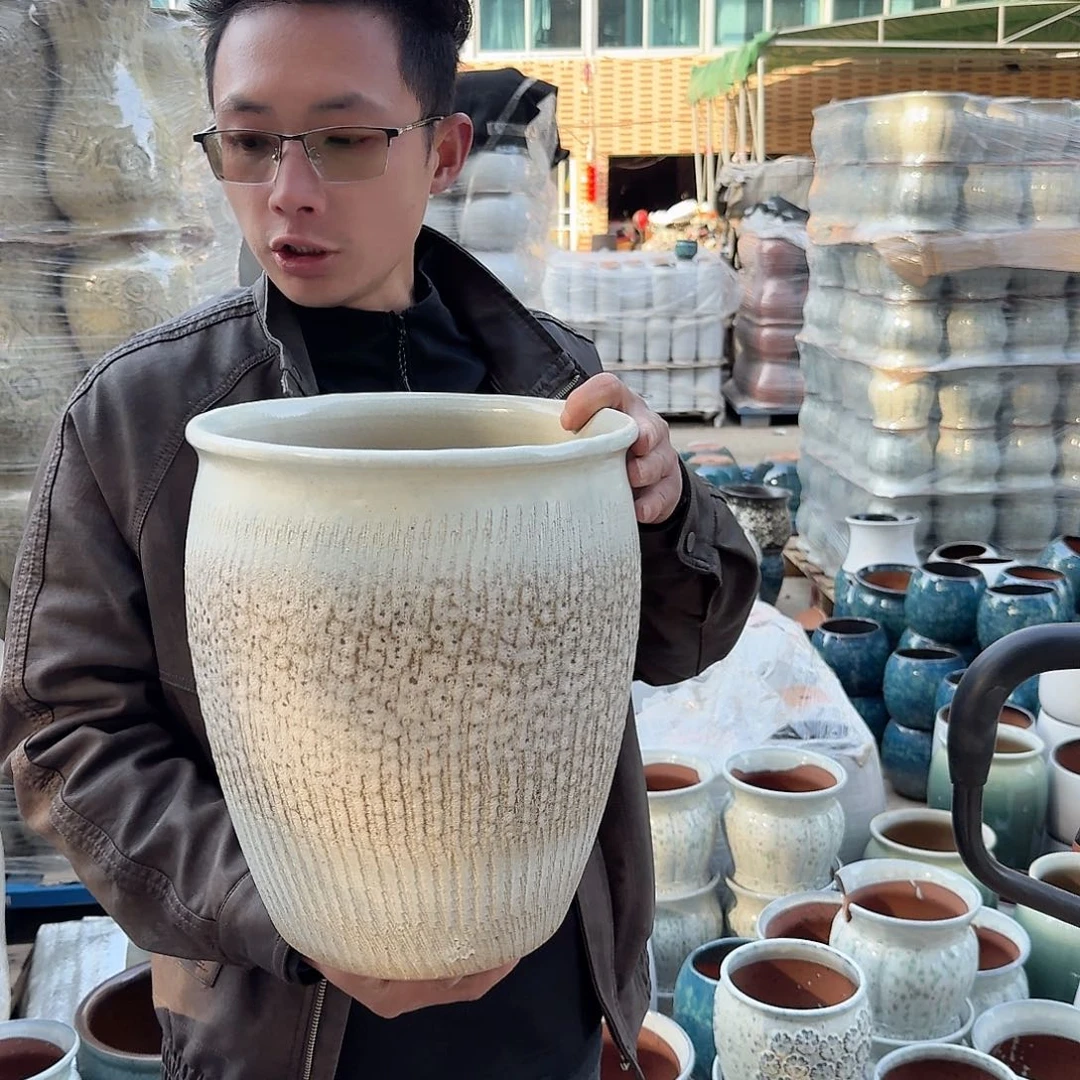 紫砂花盆口27高32（一个泡泡大号武白色