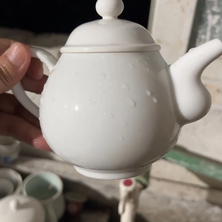 大球泥白胎手工茶壶