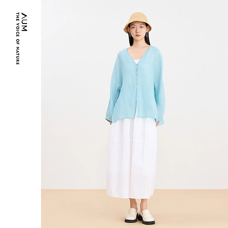 AUM/噢姆夏日漫游薄款桑蚕丝长袖国风素色宽松亚麻衬衫M1EG23999