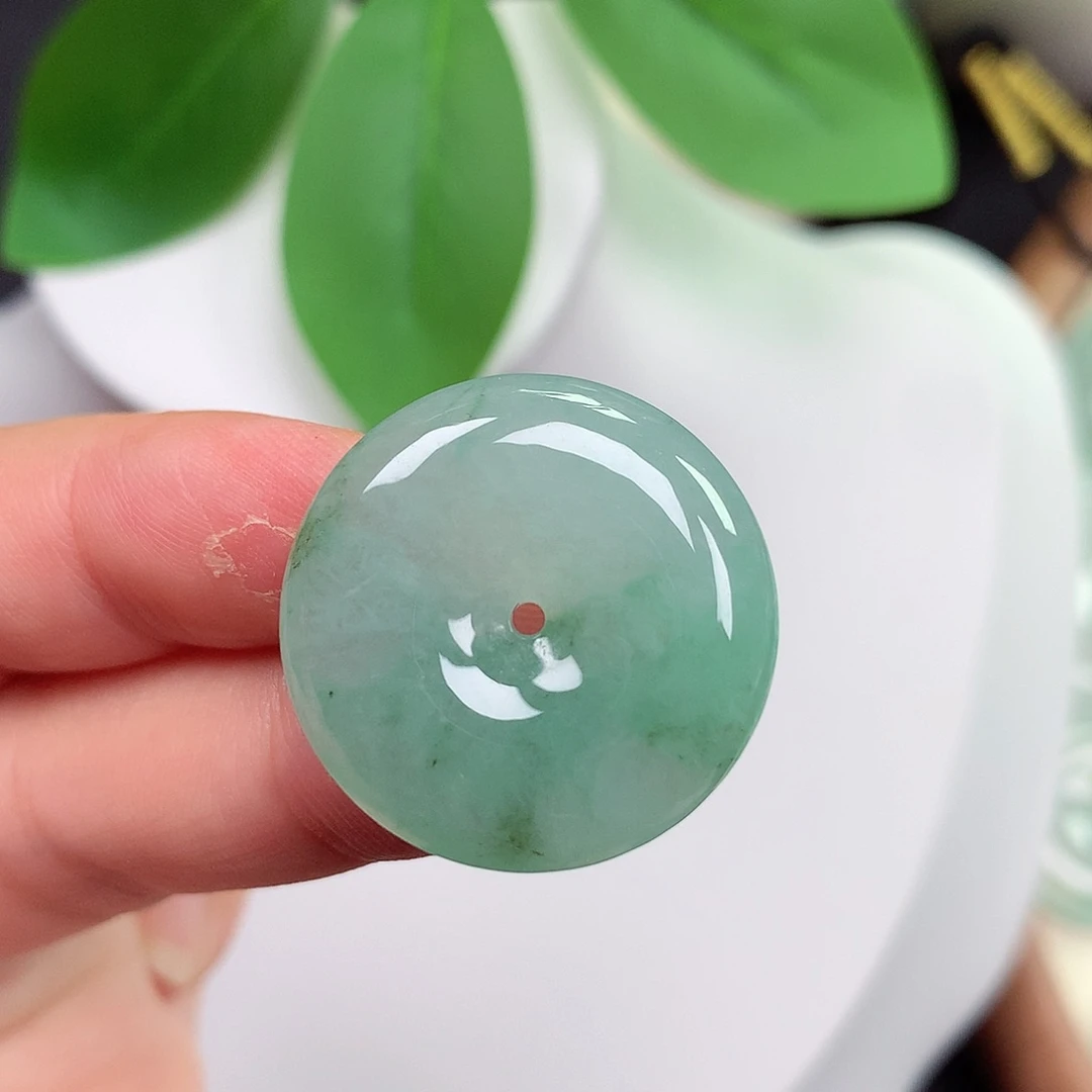 颈饰未镶嵌翡翠平安扣 24.5x5.9mm