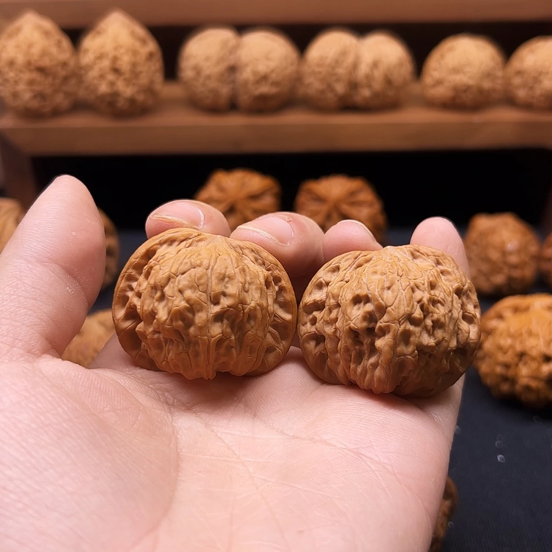 把件核桃蝴蝶对歪39全品