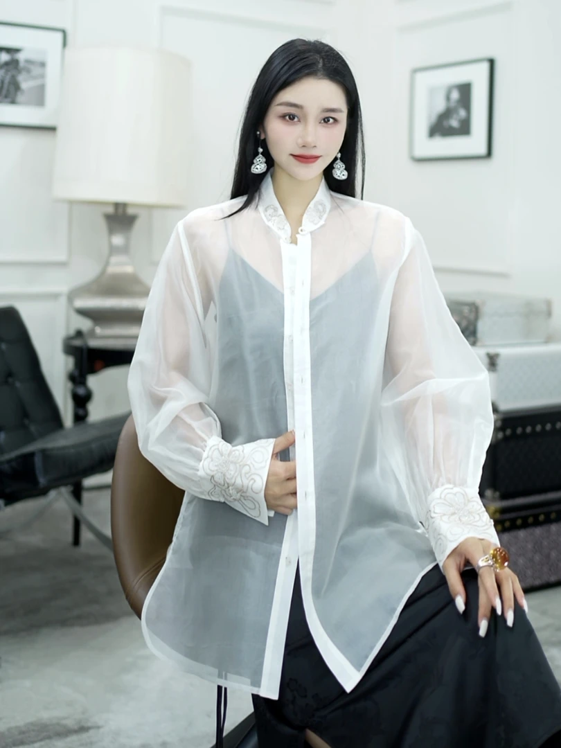 Betty Bairn【四季如春】高端系列桑蚕丝刺绣上衣25B-BW8868