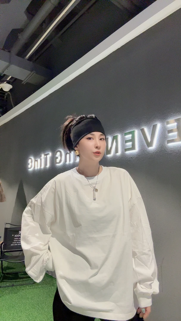 539340：纯色3D中长款极简风长袖T恤圆领宽松潮流情侣