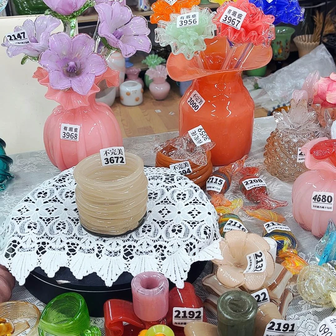 3672 家悦琉璃工艺品不完美