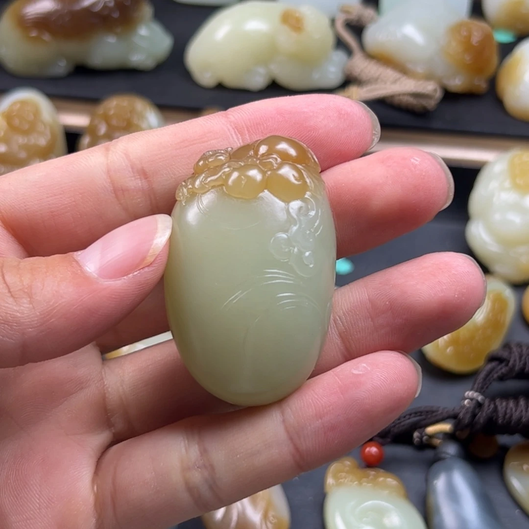 和田玉（糖玉）颈饰未镶嵌超*