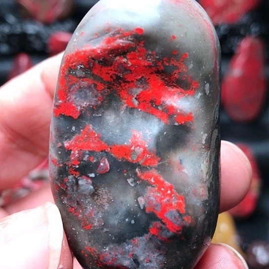 昌化石昌化鸡血石随形章