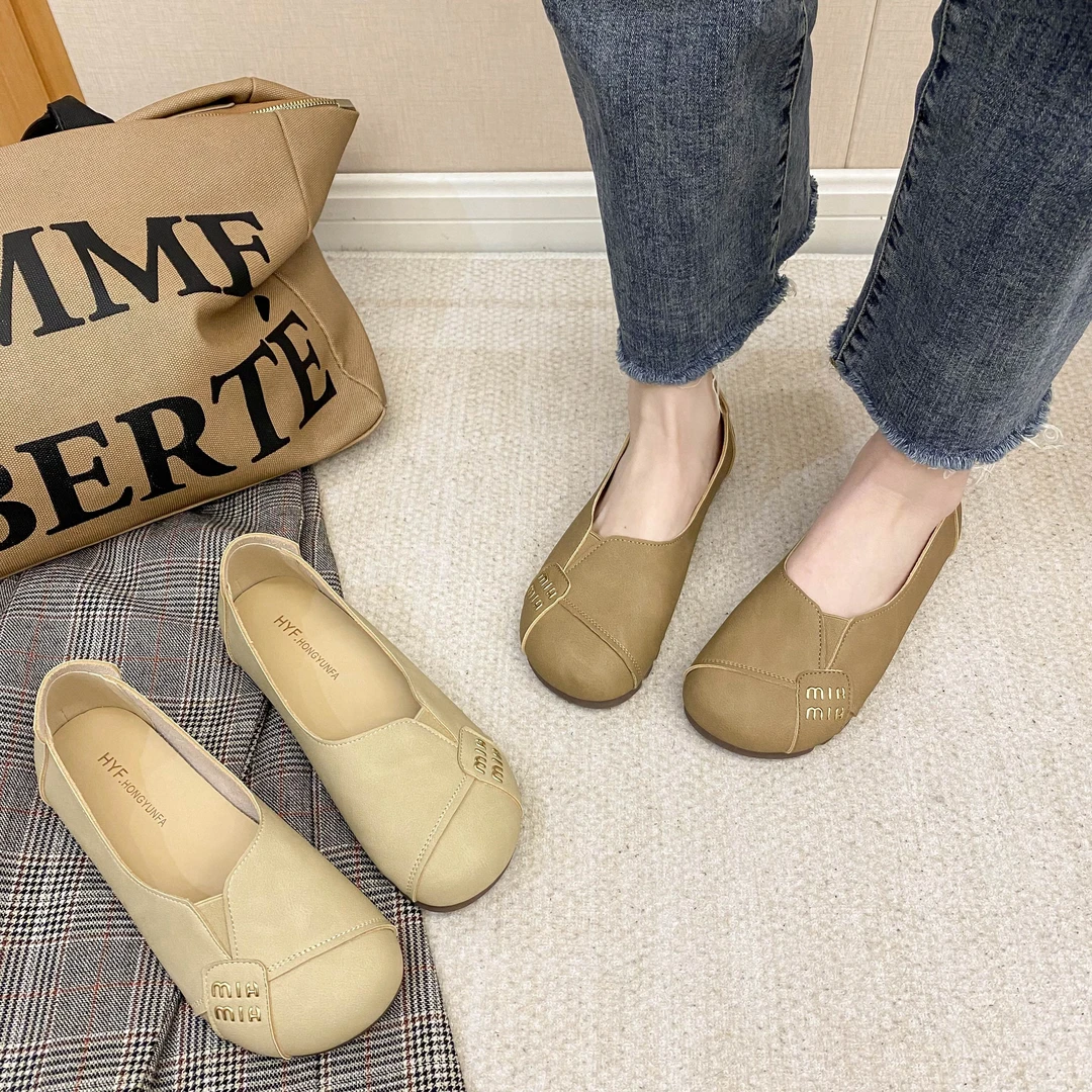 2025春季新款单鞋舒适百搭软底复古平底防滑休闲一脚蹬奶奶鞋