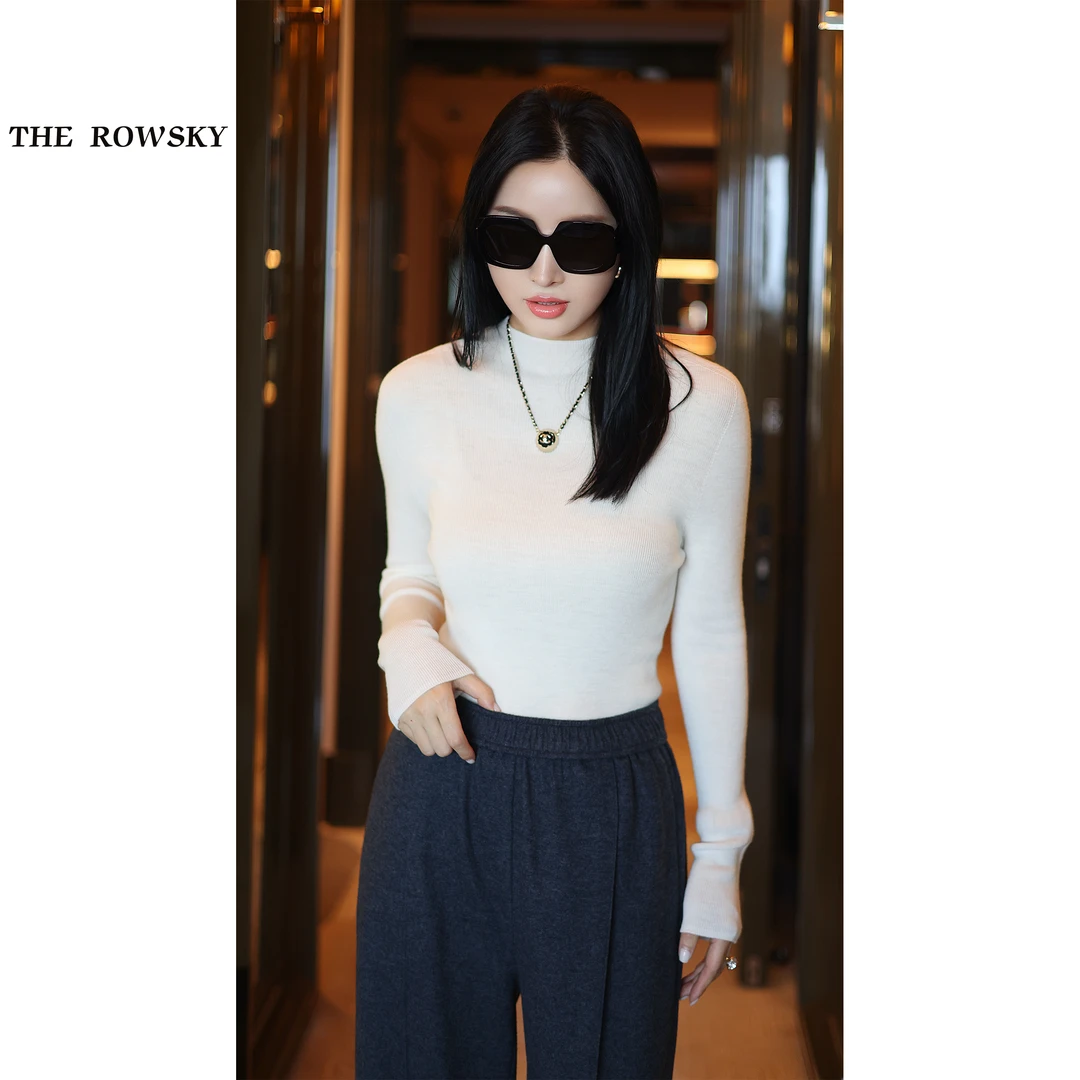 杨圣坤2025新品半高领一体成型抗起球修身打底羊毛针织衫SQ258713