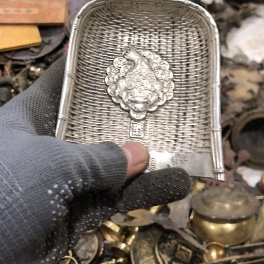 好***安闪电购铜摆件工艺品