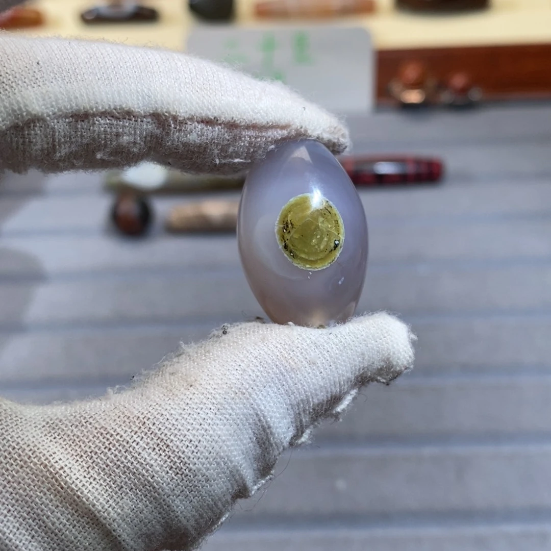 玛瑙/玉髓颈饰未镶嵌北**南