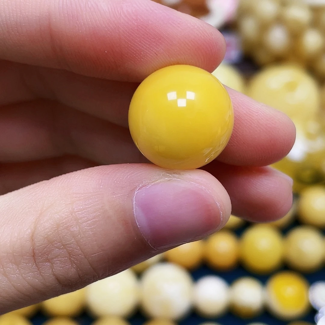 琥珀未镶嵌裸石15.8mm