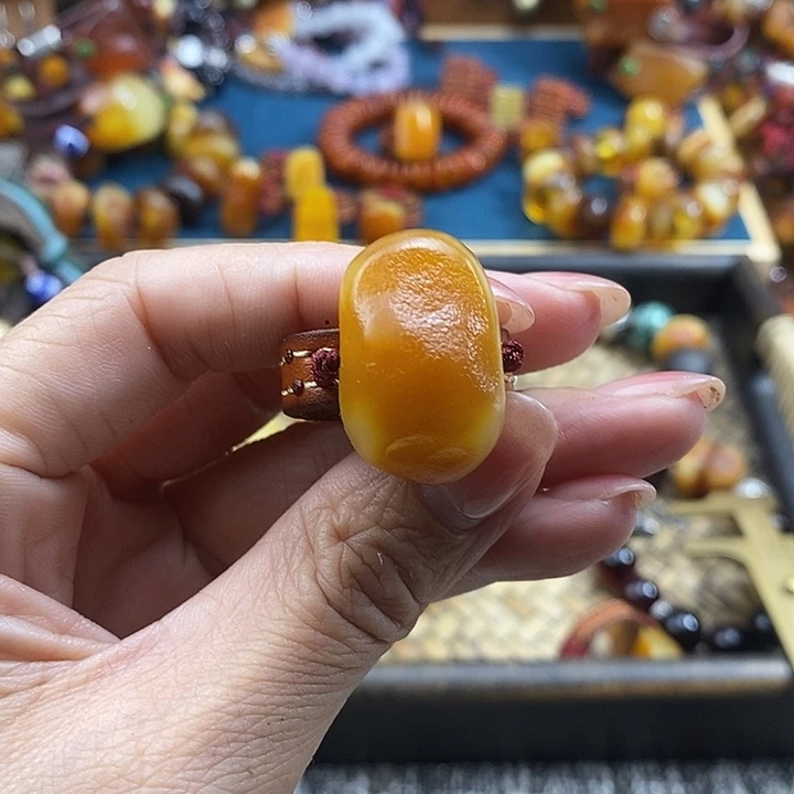子***蜜蜡未镶嵌戒指戒指