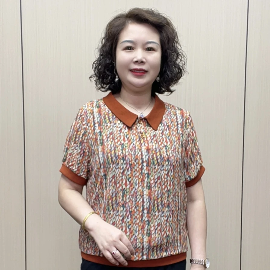 2025夏季时尚气质减龄显瘦薄款休闲短袖女装百搭女士洋气妈妈装