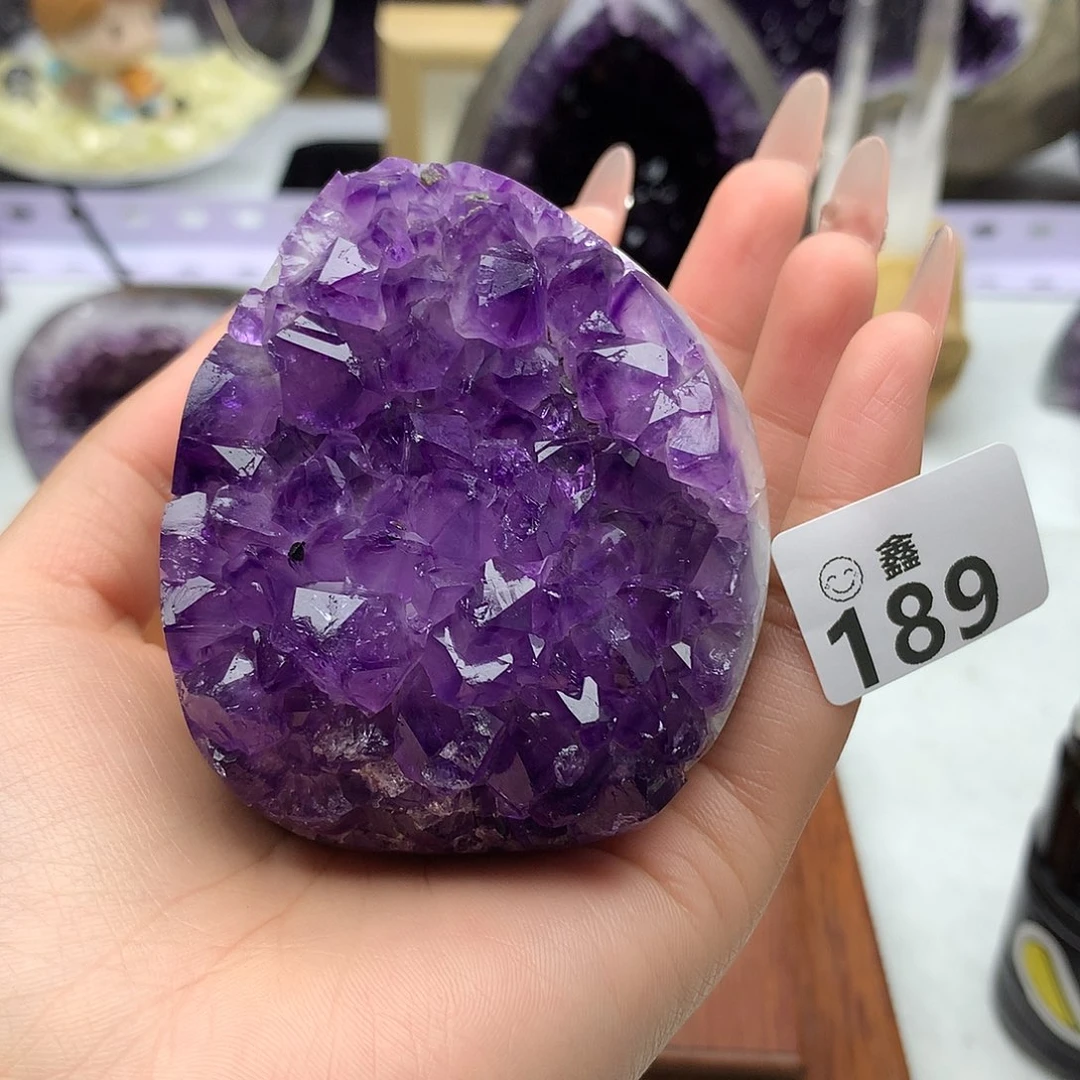 未镶嵌大型摆件（非配饰）水晶