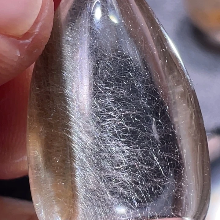 C***事颈饰未镶嵌发晶钛