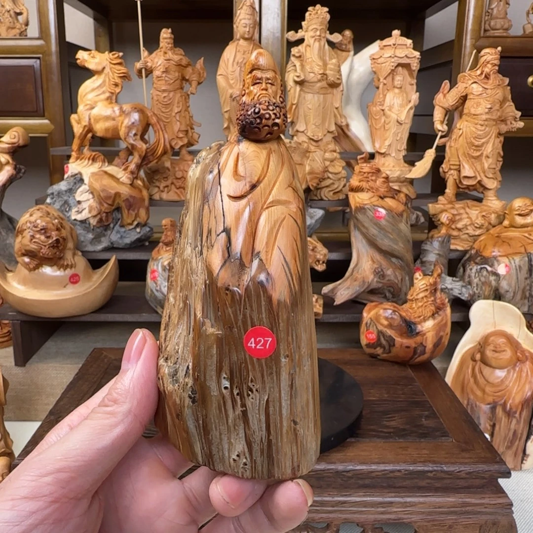 崖柏小木匠艺雕一物一拍