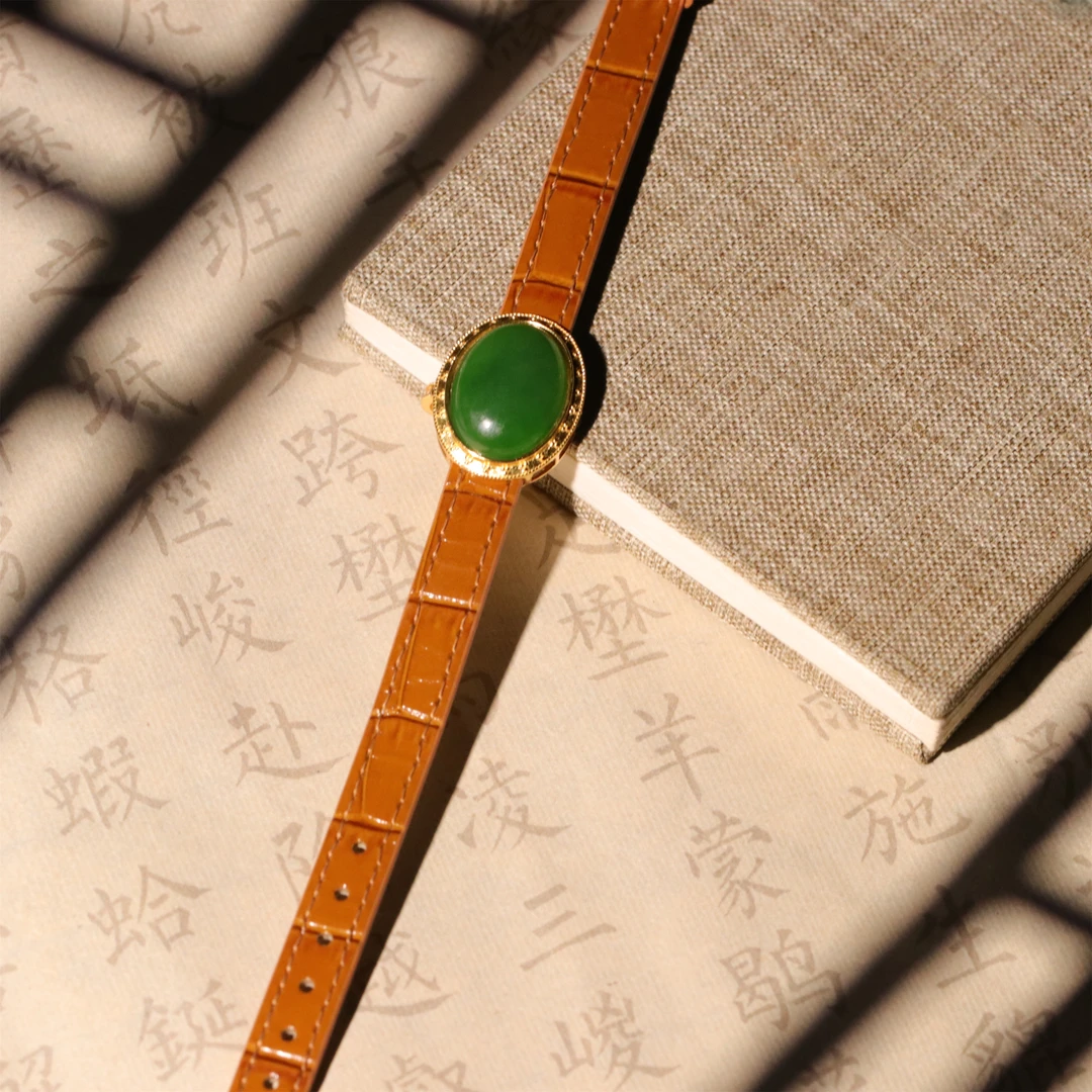 【泓贝珠宝-L959】925银镶嵌和田玉老料碧玉蛋面多用款吊坠手牌