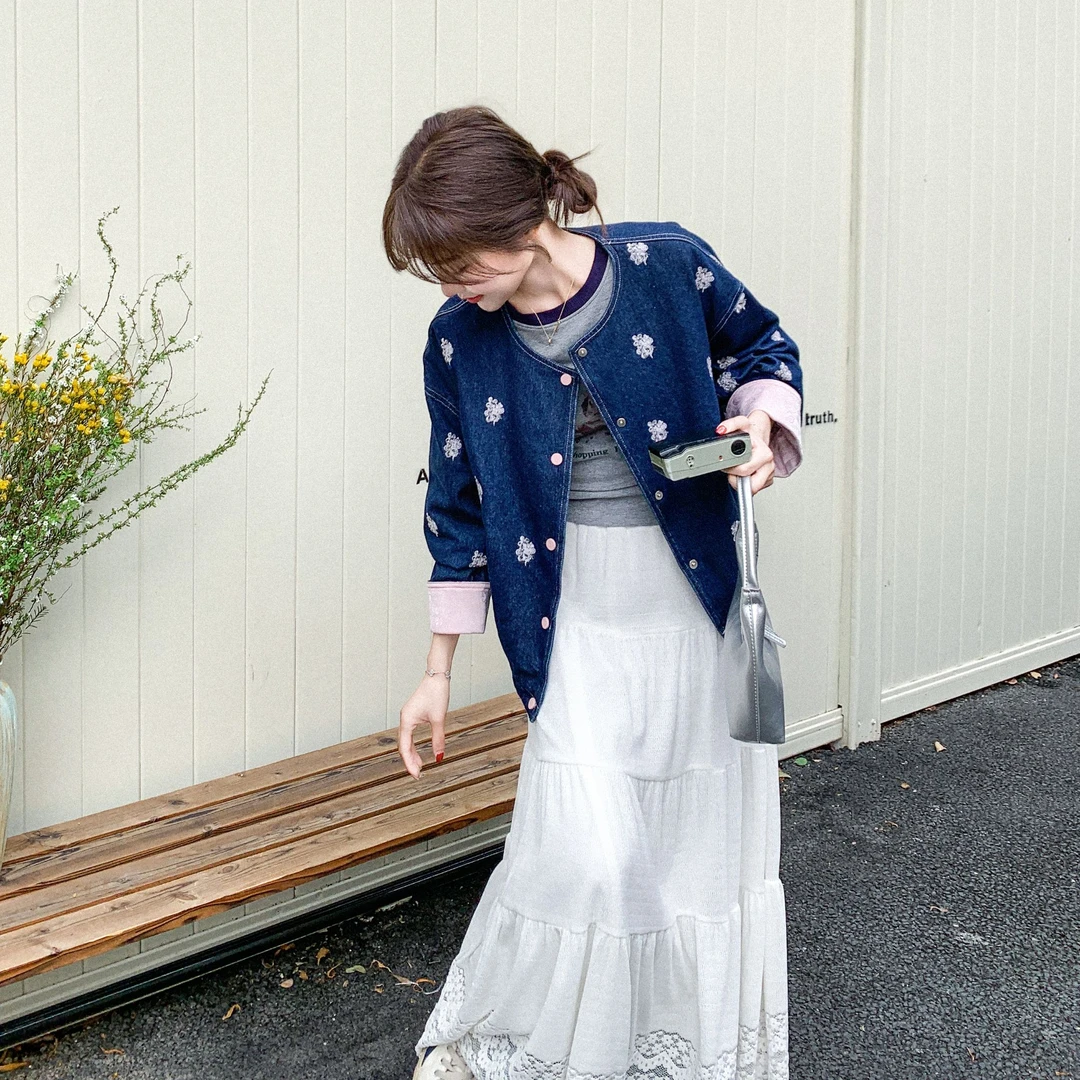 轻奢新中式国风花朵刺绣短外套2025春新款宽松显瘦长袖牛仔上衣女