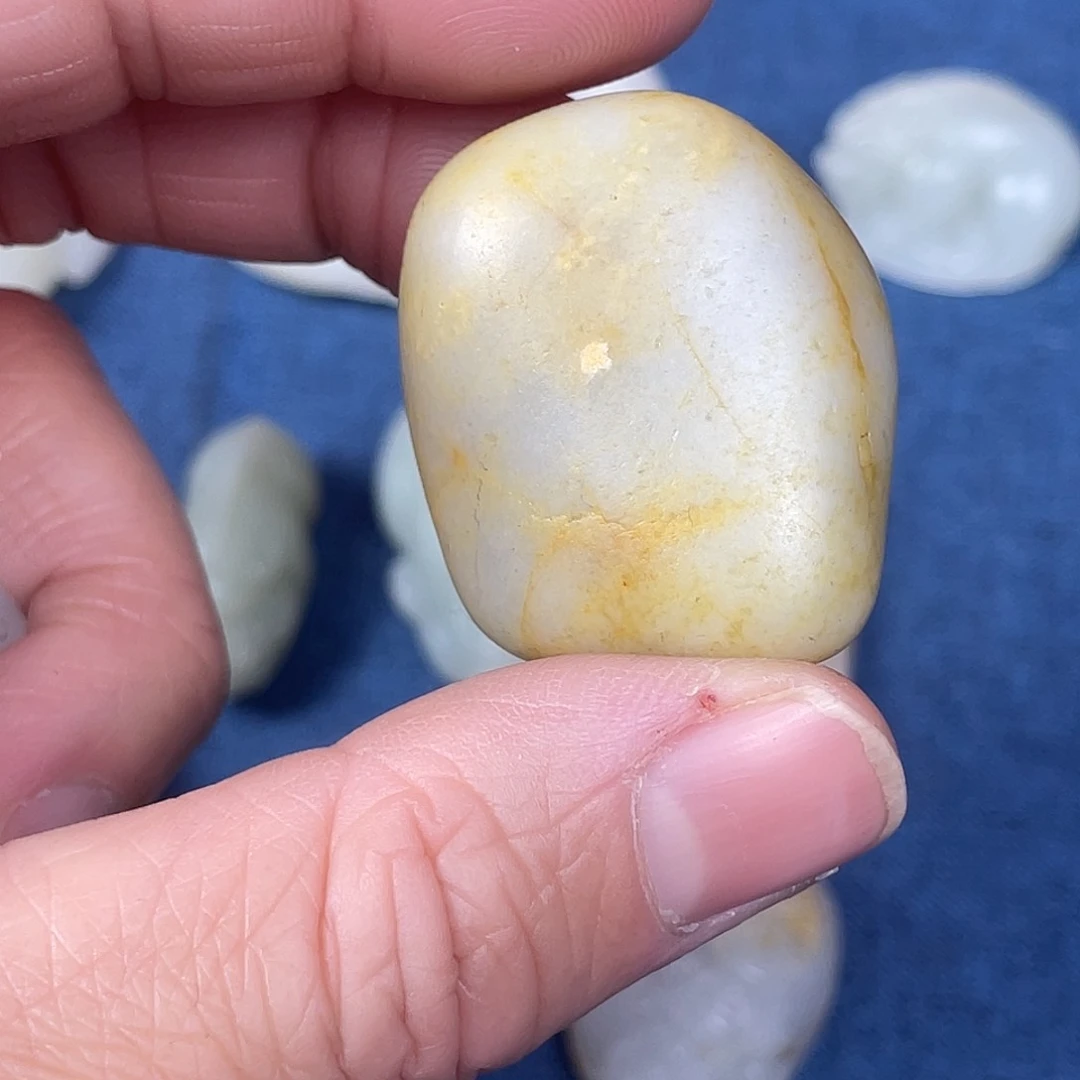 和田玉（糖玉）珠宝奇石未镶嵌陕****试