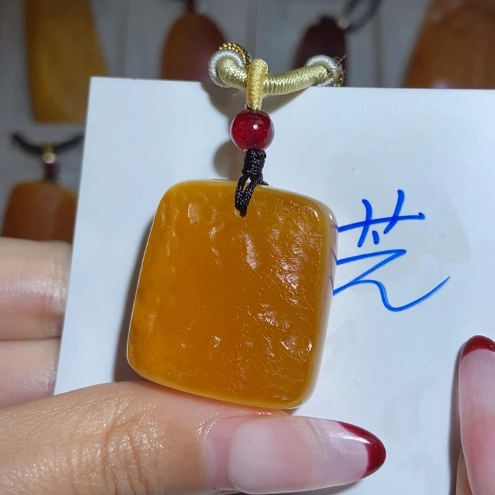 定制琥珀未镶嵌琥珀