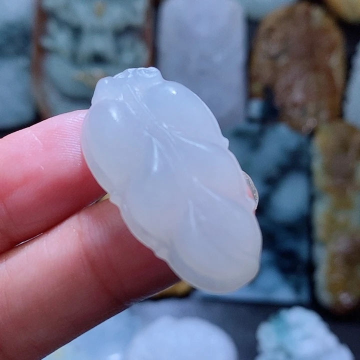 定制翡翠未镶嵌翡翠