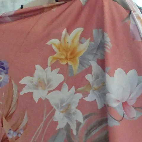 棉棉包装布料2.5×2.5，误差5cm。