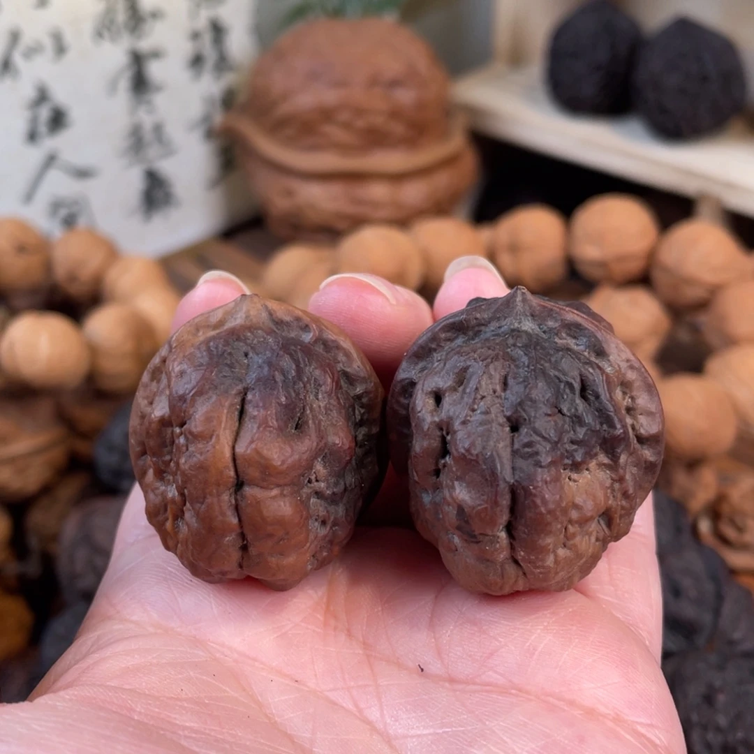 把件文玩核桃团龙疙瘩包39