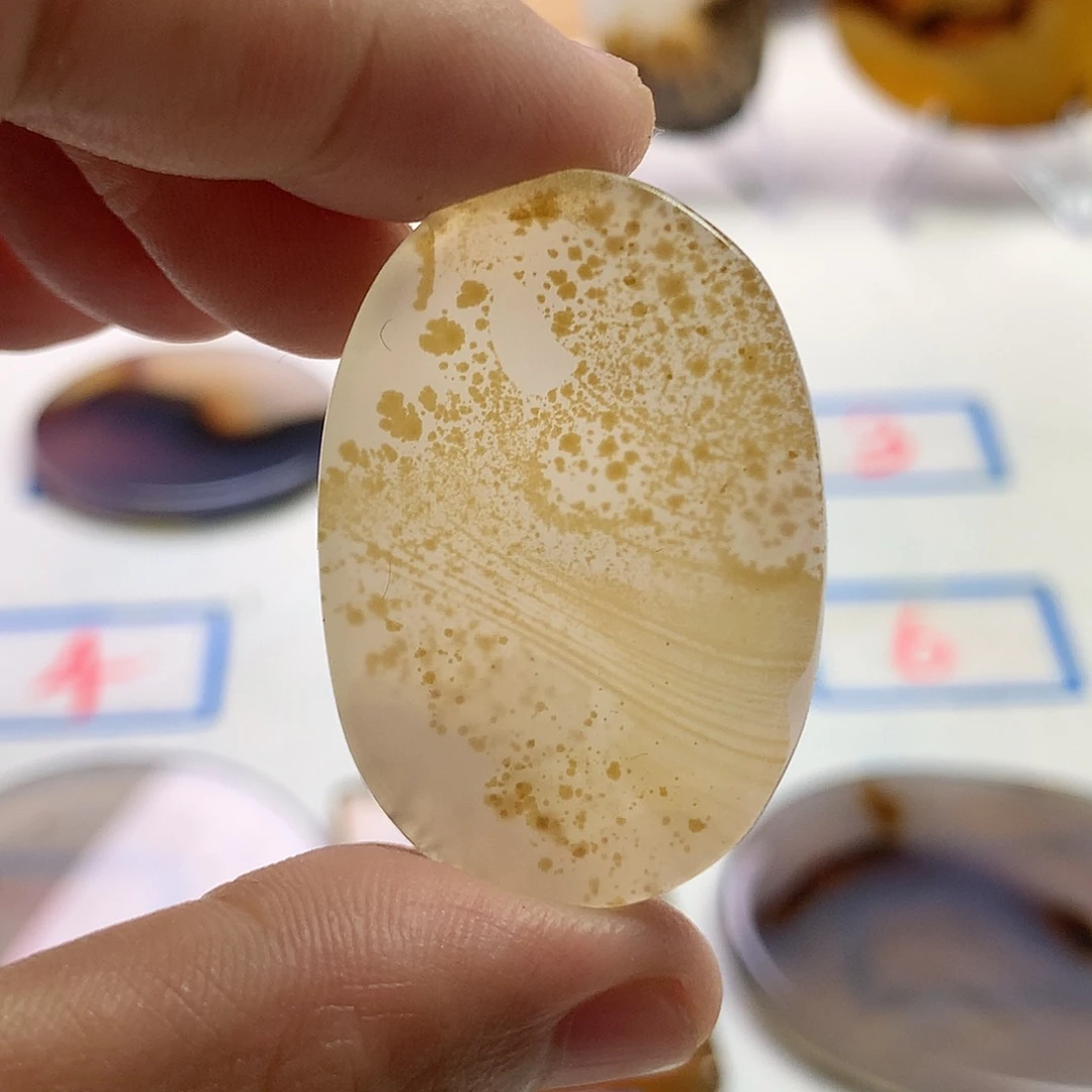玛瑙/玉髓未镶嵌珠宝半成品