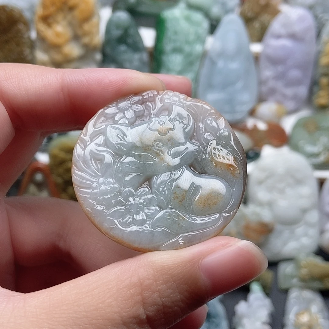 翡翠未镶嵌颈饰翡翠