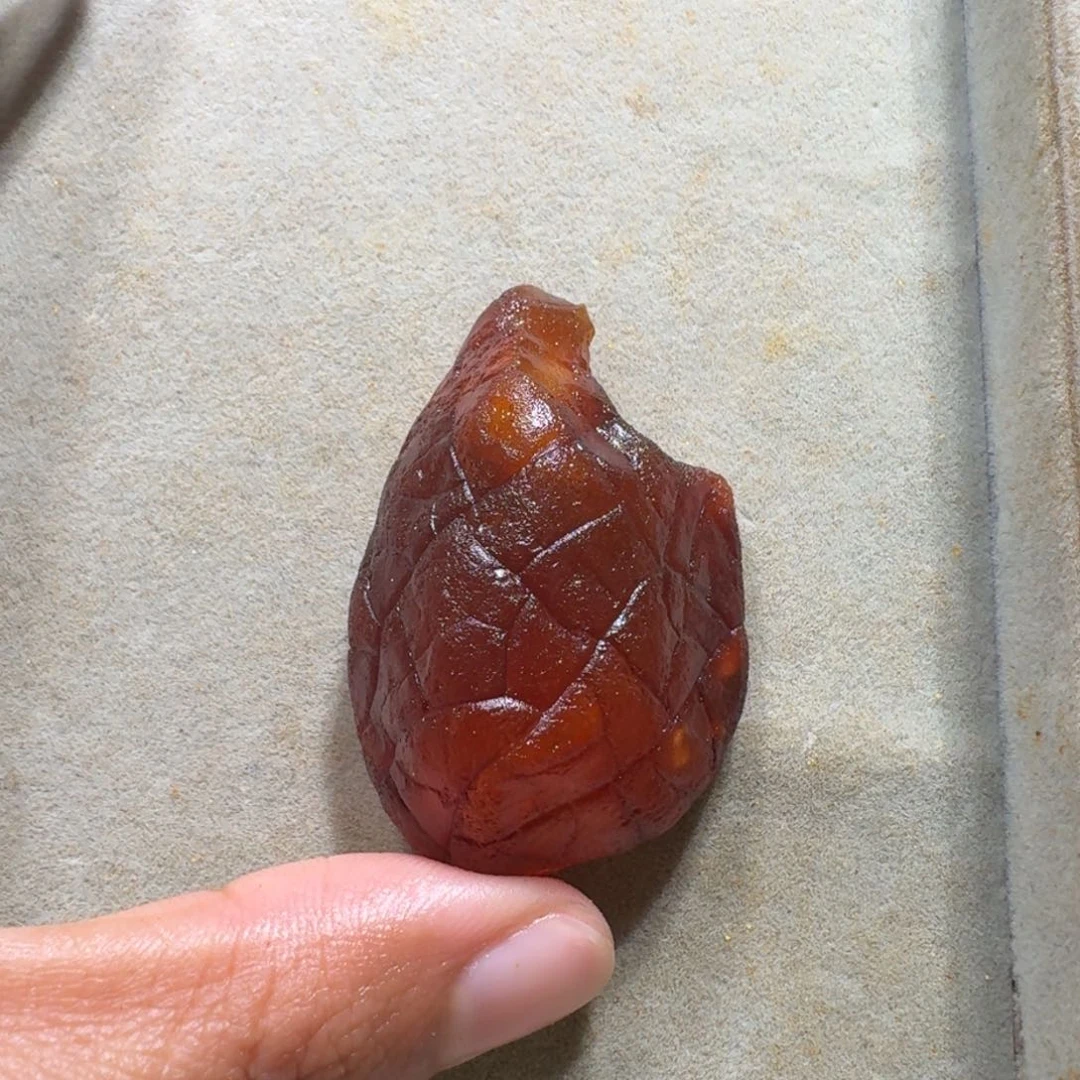 定制琥珀未镶嵌①**斷定制