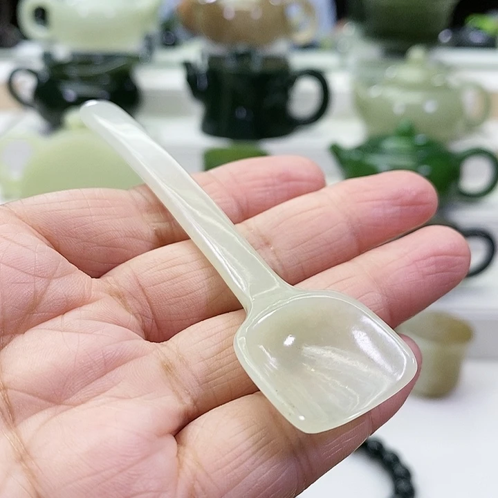 未镶嵌和田玉挂件茶铲