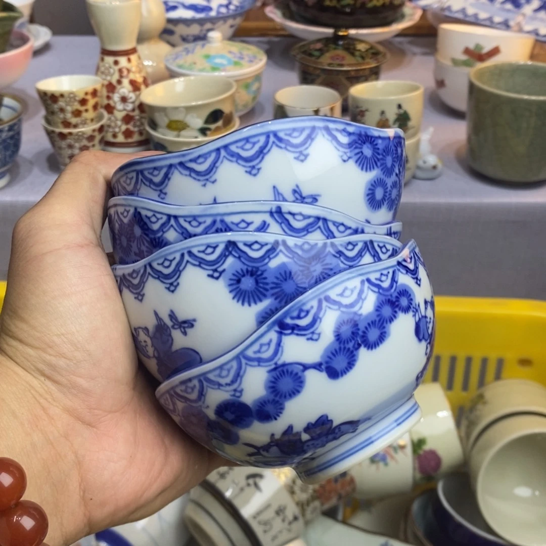 吴***歌茶盏哈哈哈我还没有那么爱