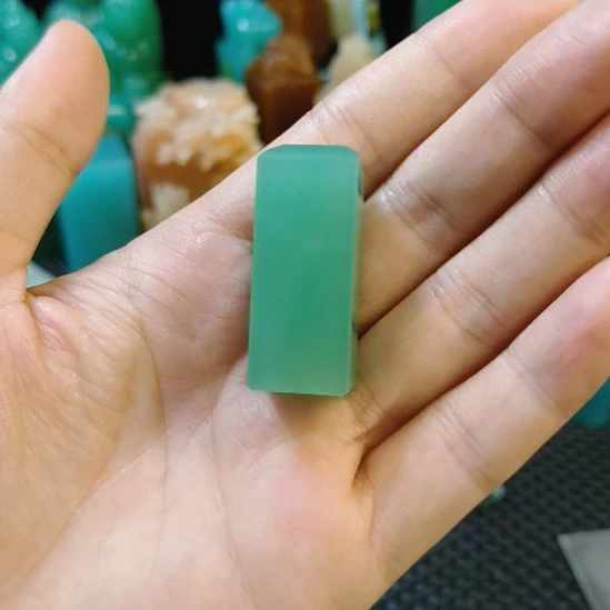 寿山石印石雅安绿素章