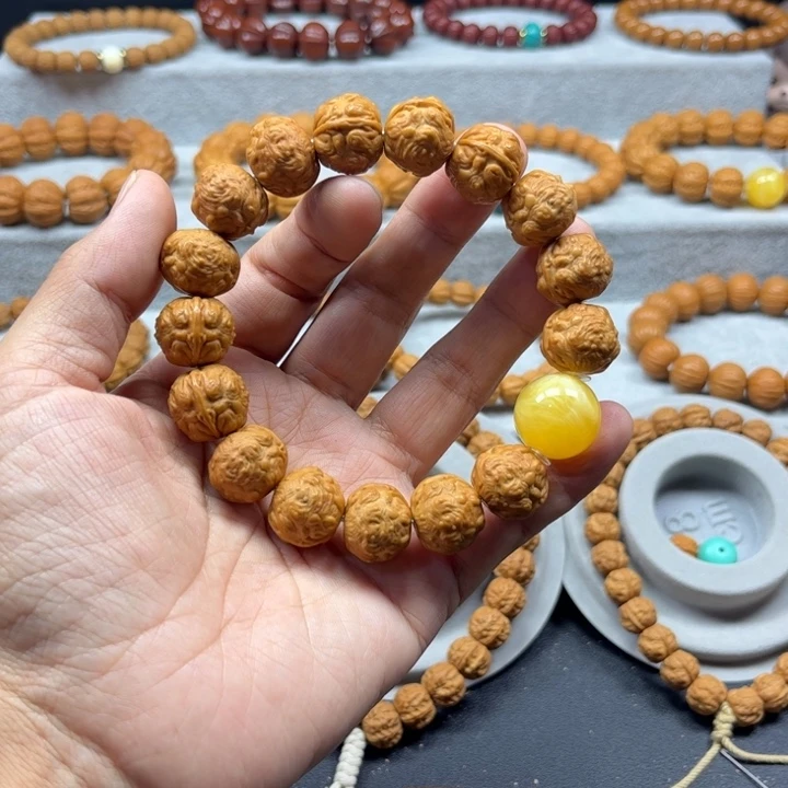 核桃其他蟾王瑕疵手串