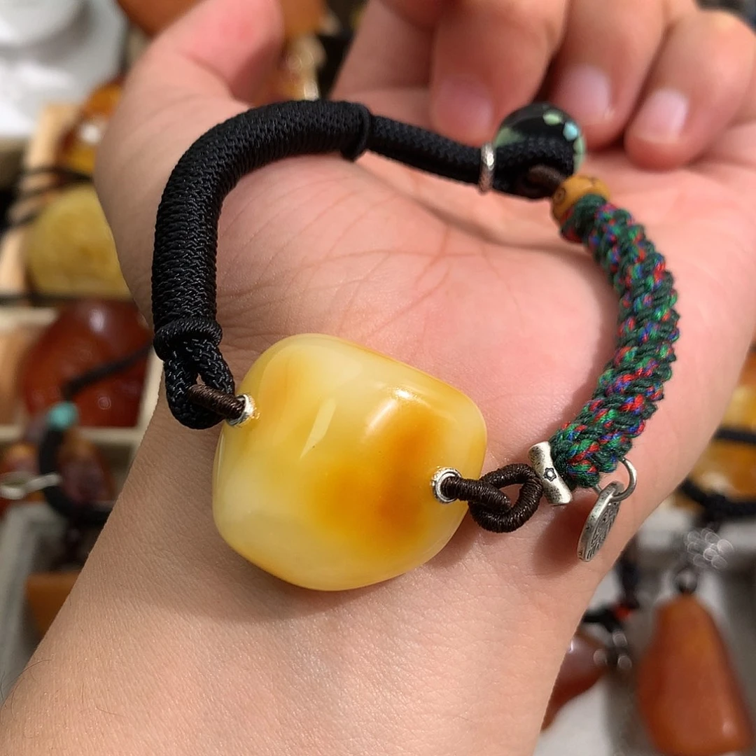 蜜蜡裸石未镶嵌琪****y你