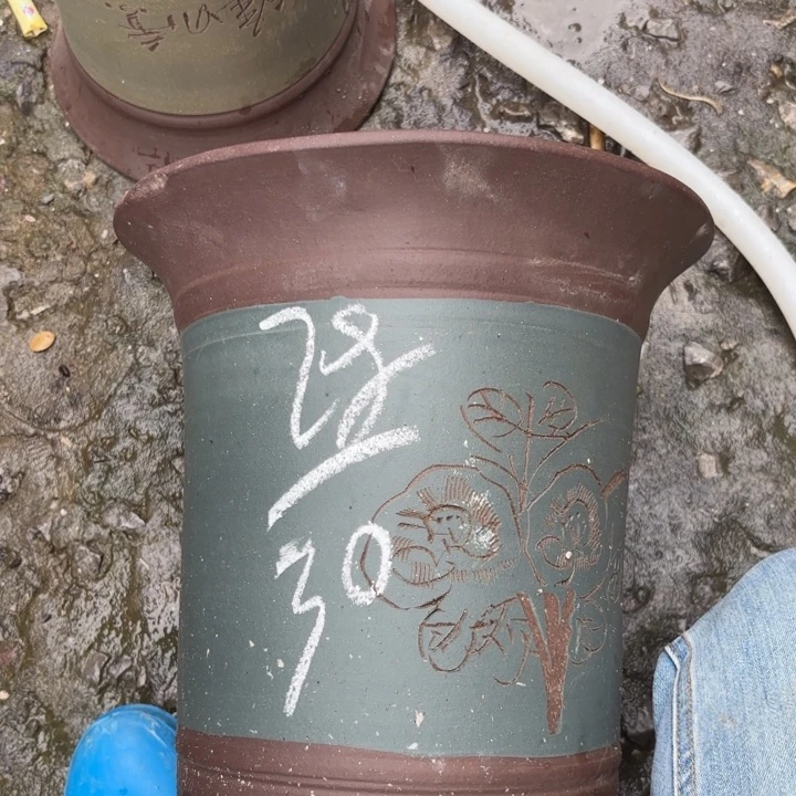紫砂花盆紫砂的颜色