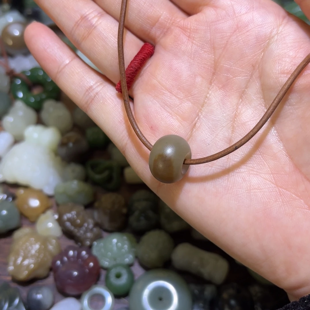 和田玉未镶嵌珠宝半成品