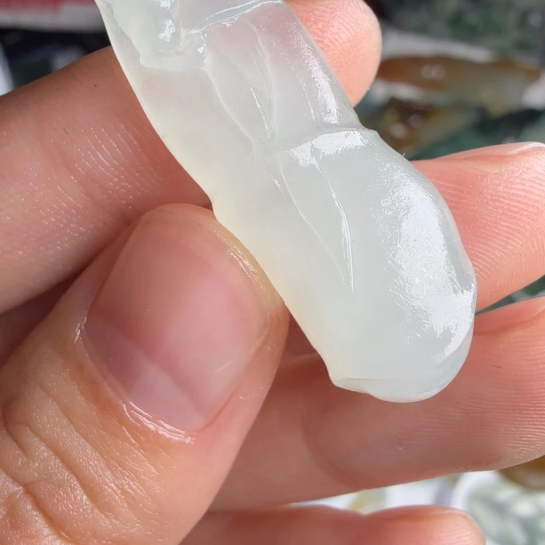 定制翡翠未镶嵌包工