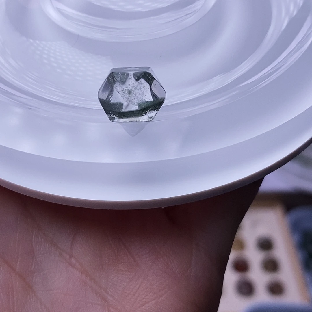 水晶天然水晶定制打孔不退不换未镶嵌