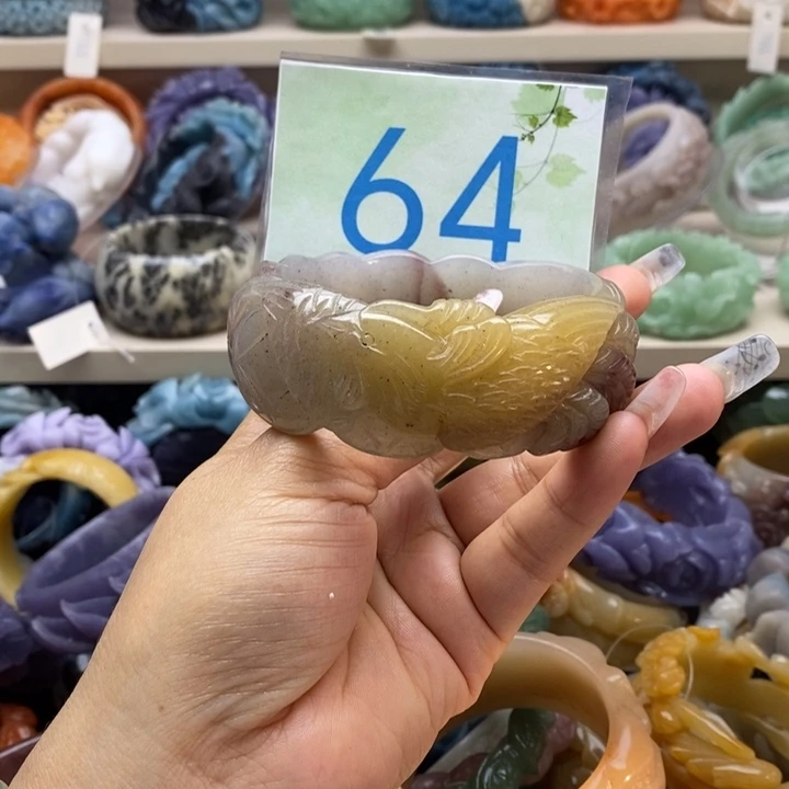 未镶嵌手镯石英岩玉