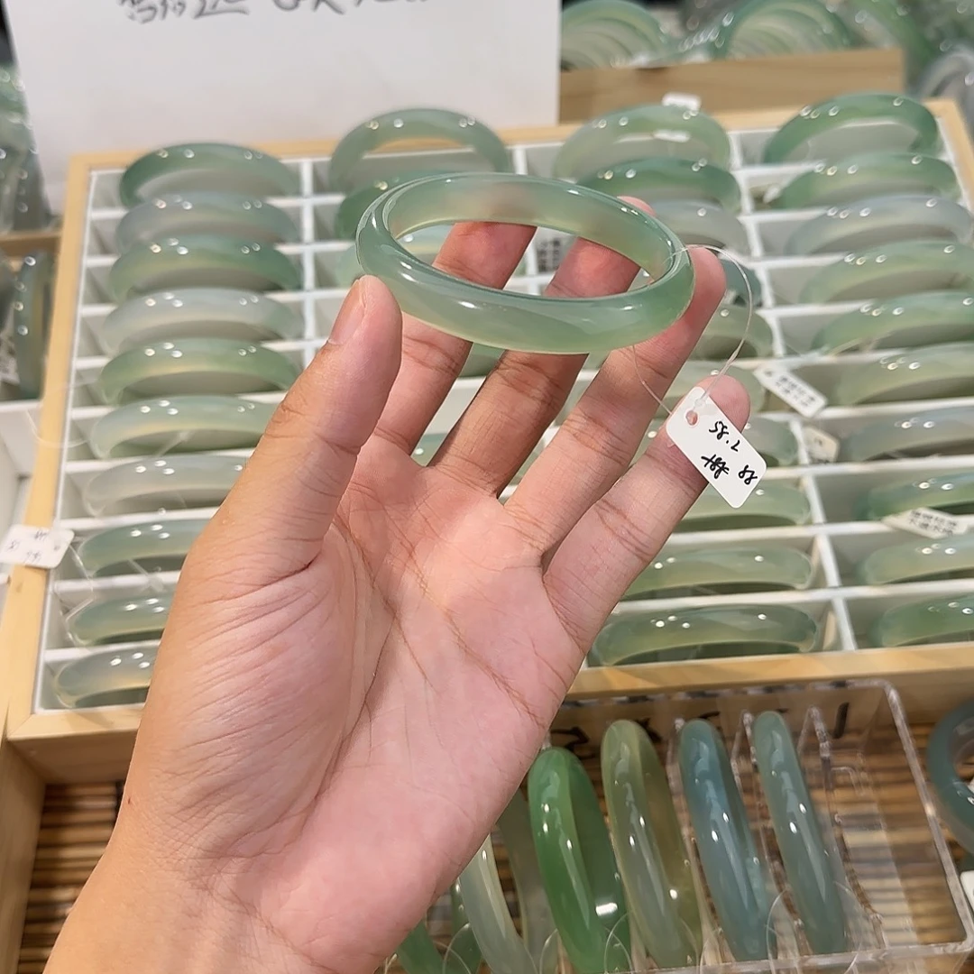 手镯玛瑙/玉髓未镶嵌圈口58.2