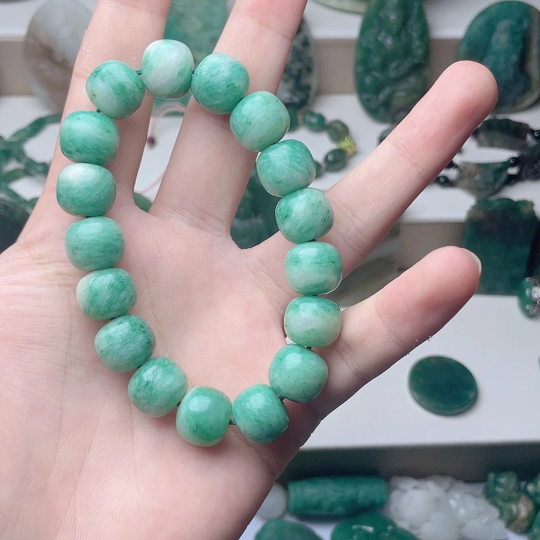 流***星独山玉未镶嵌手串