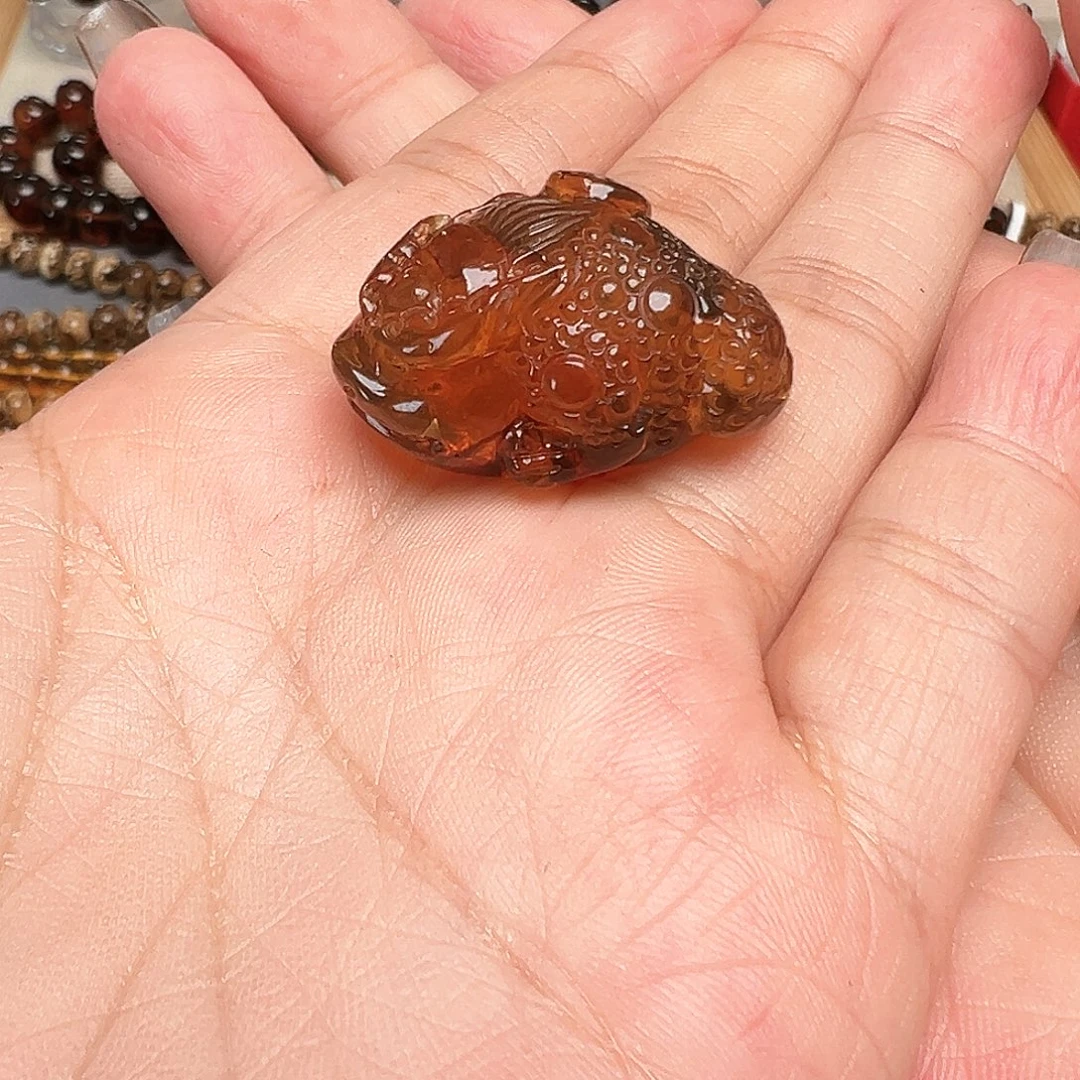 爱***年琥珀未镶嵌裸石抚顺琥珀30303